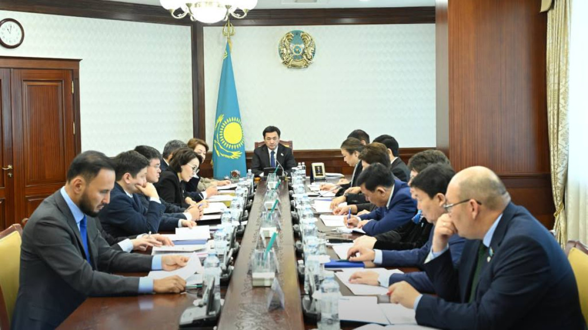 Құрылтай АИИБ-пен келісімді ратификациялау мәселесін қарайды