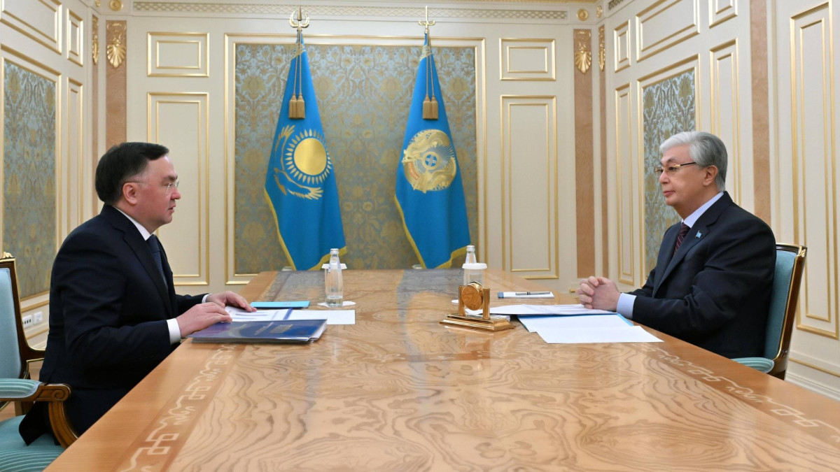 Президент Жоғарғы сот төрағасы Асламбек Мерғалиевті қабылдады