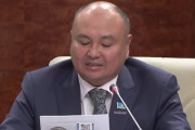 Депутат мектептерде амандасу әдебін енгіуді сұрады