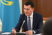 Қазақ тілінің жаңа Орфографиялық сөздігін әзірлеу қажет – Ерлан Қарин