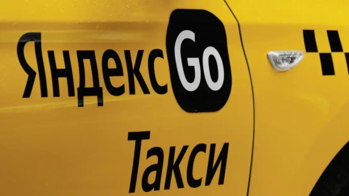 Қазақстандағы такси жүргізушілері яндекс таксиге қарсы петиция жариялады
