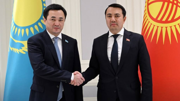 Құрылтай Спикері Жогорку Кенештің Төрағасымен кездесті